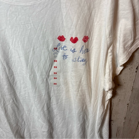 Old navy graphic t shirt women's size 3X Love Is Here To Stay - Picture 2 of 15